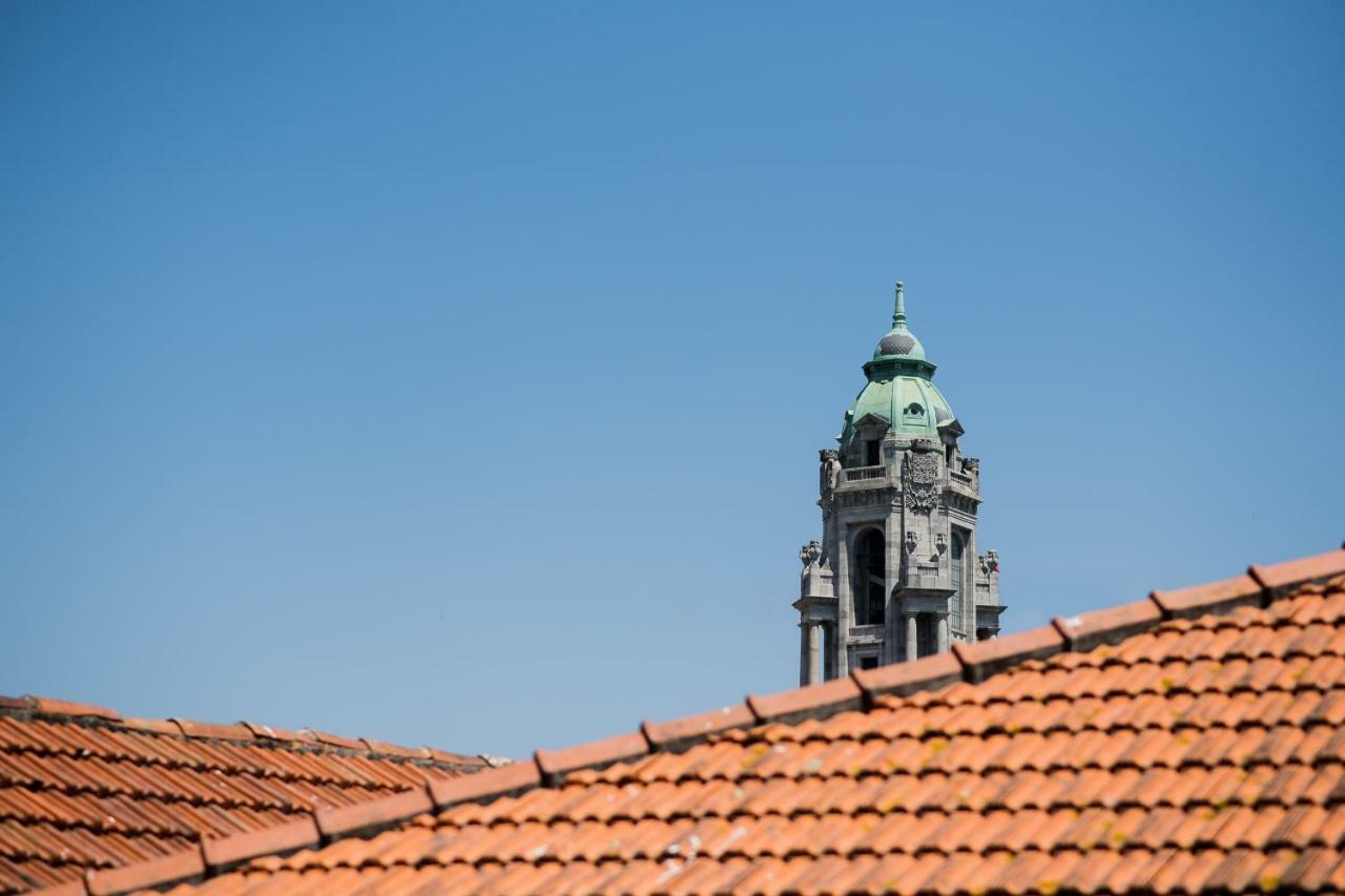Baixa24 •P2R• Bright Apt In Vibrant Downtown Porto Bagian luar foto