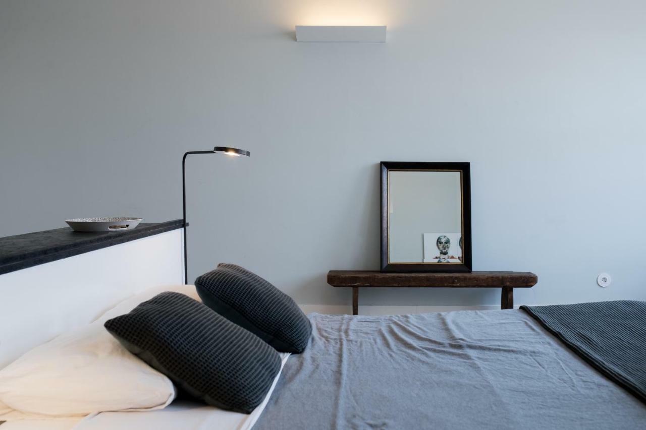 Baixa24 •P2R• Bright Apt In Vibrant Downtown Porto Bagian luar foto
